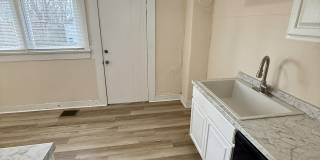 25 Gramont Ave Gallery 1