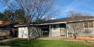 3 Bedroom, 1.5 bath home in Chico, Just off the Esplanade, Excellent Location, Large Backyard Gallery 3