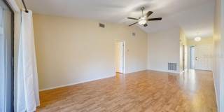 4071 SHORESIDE CIRCLE Gallery 4