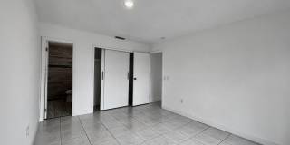 11420 NW 35th Street Gallery 40