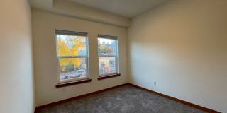 1111 N Forest St Gallery 59