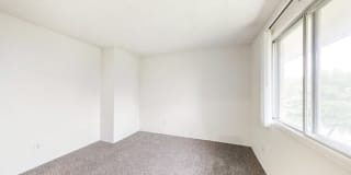 Colonial Village Gallery 44