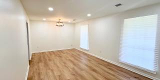 New Price!!! Newly Renovated 3BR/2.5 BA home Gallery 5