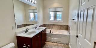 1329 PARISH AVENUE Gallery 18