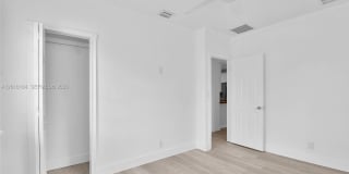 2217 SW 1st Ct Gallery 32