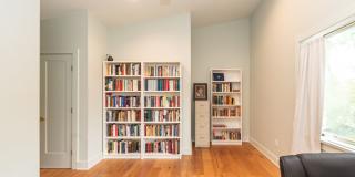 CHARMING, MODERN, CUSTOM HOME IN MID-CITY FOR RENT Gallery 19