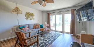 FURNISHED OFF-SEASON OCEANFRONT MONTHLY RENTAL Gallery 9