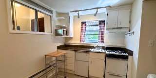 Utilities Included! Charming Studio Near Dominican University Utilities Included! Charming Studio Near Dominican University Gallery 7