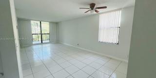 8429 Forest Hills Dr Gallery 18