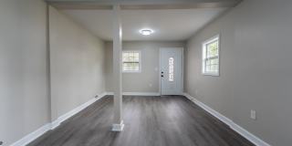 Newly renovated single family home! Gallery 21