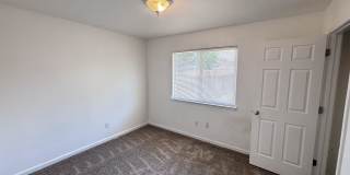 513 North Riverside Drive - 1 Gallery 3