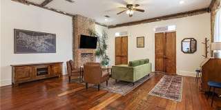 536 JACKSON Avenue Gallery 9