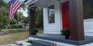1028 Bridge Street Gallery 1