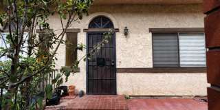 BEAUTIFUL 4 Bed 3 Bath unit Gallery 3