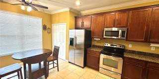 1483 HILLVIEW LANE Gallery 5