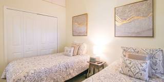 ** BEAUTIFUL MODERN HEATED POOL HOME IN THE VINEYARDS ** SEASONAL ONLY ** AVAILABLE OFF-SEASON MONTHS AND DEC-MARCH 2026 ** Gallery 14