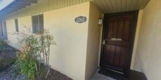 Well Maintained Camarillo Condo with 2 Bedrooms  2 Full Bathrooms Including Laminate Flooring Gallery 1