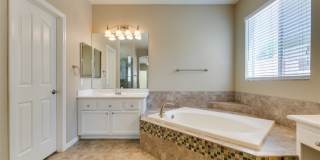 2255 Calistoga Court Gallery 29