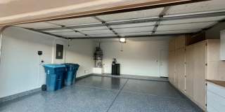 2470 sq ft, remodeled single story, hard to find 5 bed, 2.5 bath, 2 car garage in guard gated Stallion Mountain. Gallery 71