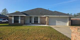 Nice 4 BR/2BA in Jaimee's Ridge Subdivision Gallery 1