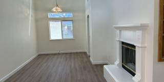 4 Bedroom, 2 Bath, 1992 Square Foot Home Gallery 4