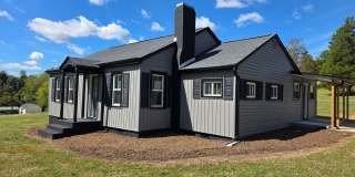 3 Bed • 1.5 Bath Home for Rent – Freshly Updated Throughout Gallery 1