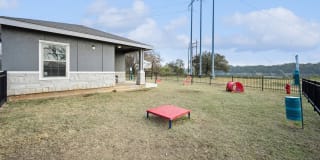 Lake Villas Apartments Gallery 36