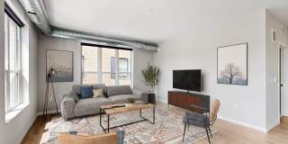 700 Central Gallery 69