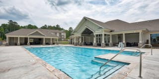 Pines at Glen Laurel Luxury Apartments Gallery 25