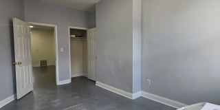 1909 Mcculloh Street Gallery 16