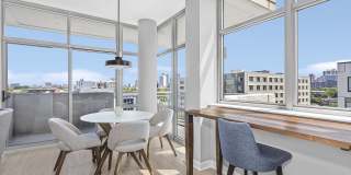 511 West Division Street - 1Unit 706 Gallery 3