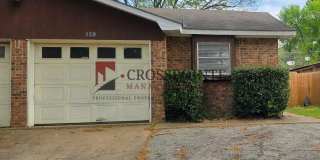 Tour Today! 3 Bedroom, 2 Bathroom Unit! Gallery 1