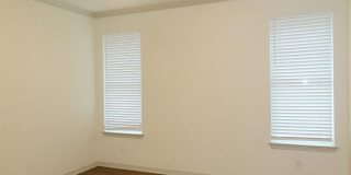 1692 Alamo Crossing Gallery 15