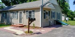 8 Prince Street Gallery 2