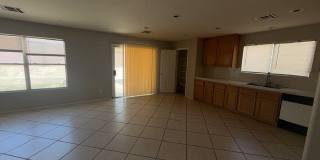 4039 Hollis Street Gallery 5