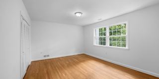 2816 ELLICOTT Street NW Gallery 27