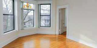 3525 N Wilton Gallery 9