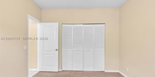 11335 Lake Shore Dr Gallery 16