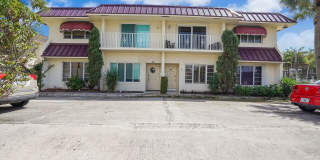 584 SE 20th Avenue unit: 2 Gallery 1