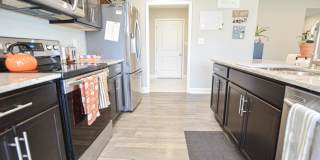 Pet Friendly Three Bedroom! Gallery 9