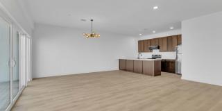 2bed/2.5bath Modern Townhomes! Gallery 90