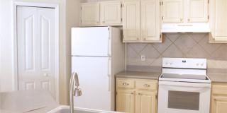 8925 LEGACY COURT Gallery 10