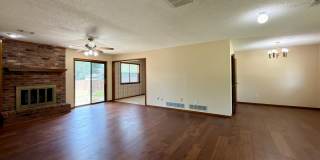 Gorgeous Brick Home for Rent! - 3 Bedroom, 2 Bath, 2 Car garage - 1,797 sf Gallery 5
