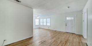TERRELL HEIGHTS COTTAGE Gallery 5