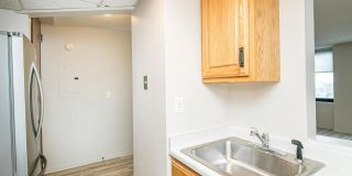 Condo for Rent Gallery 9