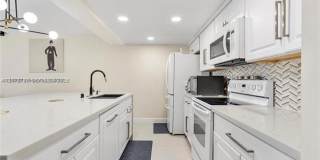 1281 W Fairway Rd th 1281, Pembroke Pines, FL 33026 Gallery 1