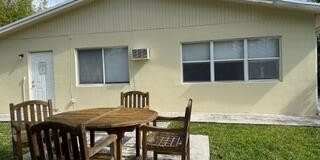 1118 SW 2nd Court Gallery 4