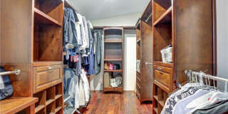 12571 Martha Ann Gallery 11