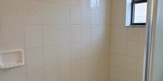 Spacious 4 Bdrm / 2 BA with 2 car garage Gallery 32