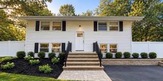 26 Cabin Lane Gallery 1